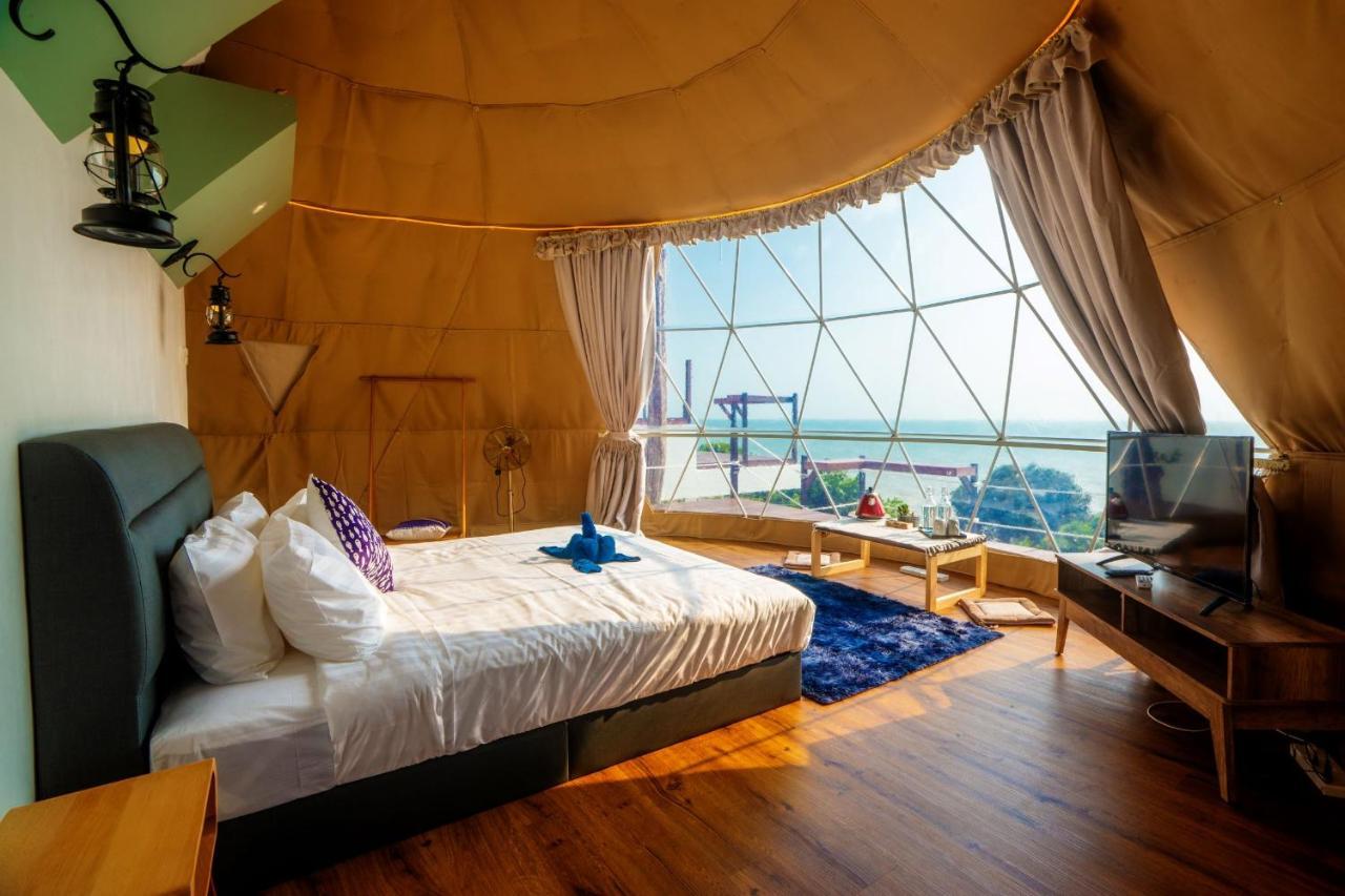 Santorini Cave House Inspired, Cliffside Paradise Hotel Johor Bahru Zewnętrze zdjęcie